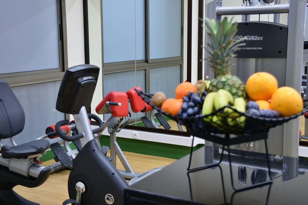 Coral Beirut Al Hamra Hotel エクステリア 写真