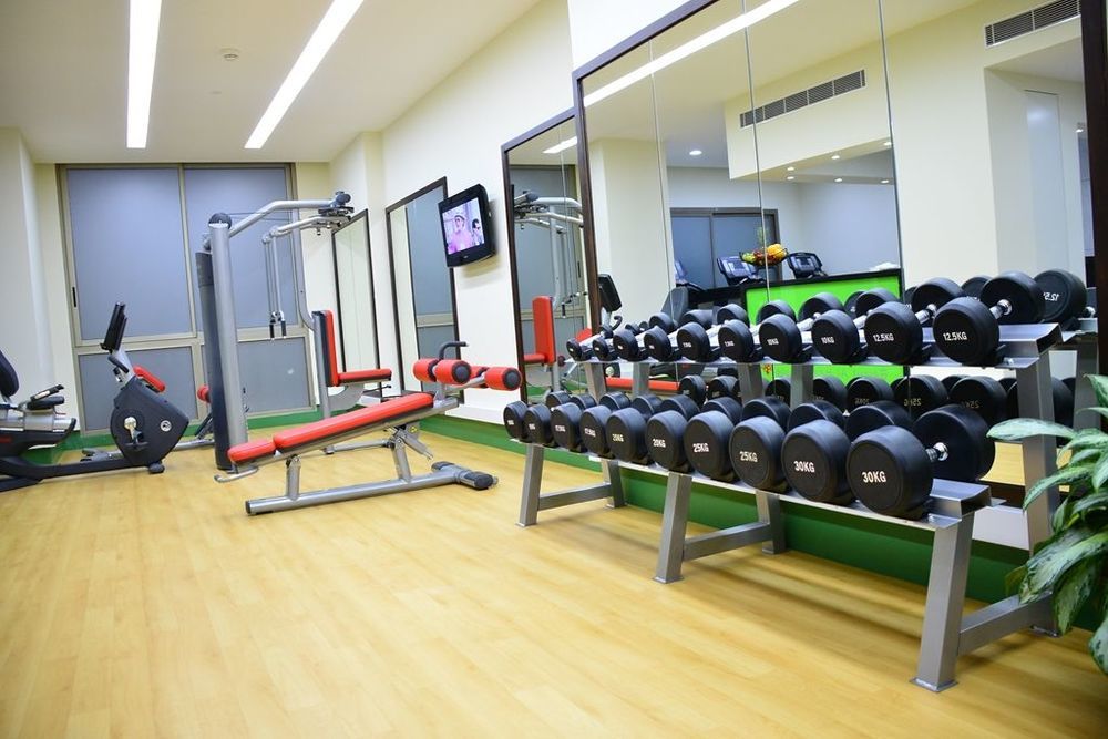 Coral Beirut Al Hamra Hotel エクステリア 写真