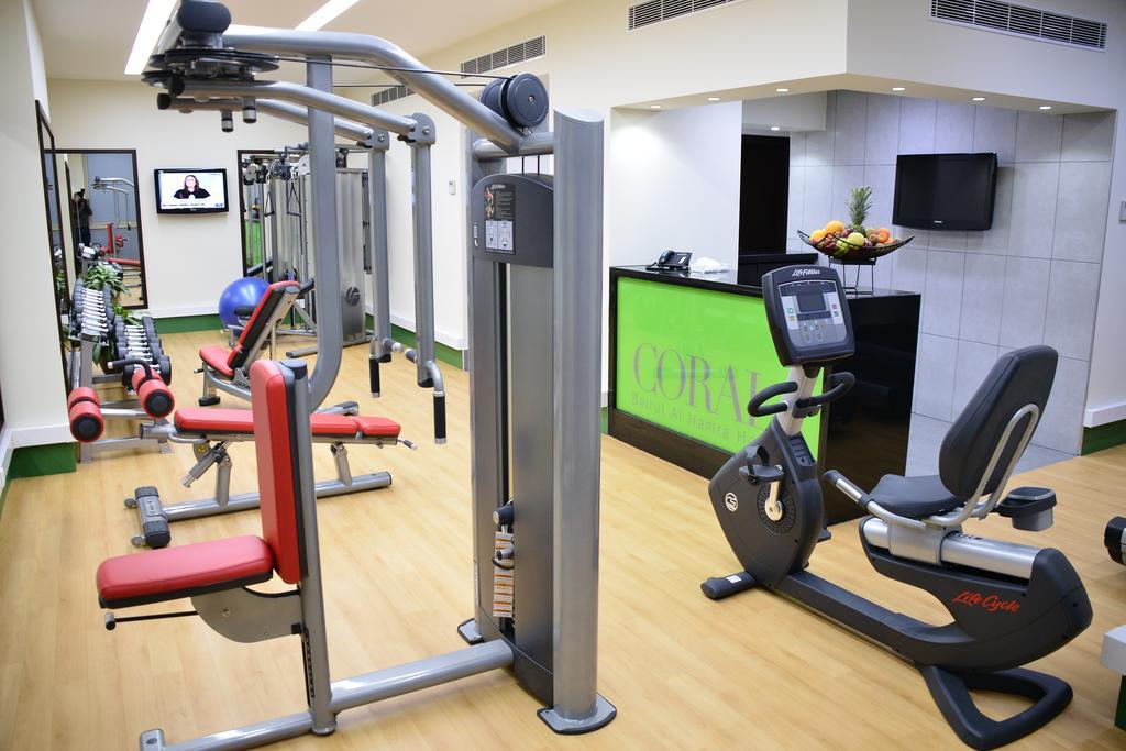 Coral Beirut Al Hamra Hotel エクステリア 写真